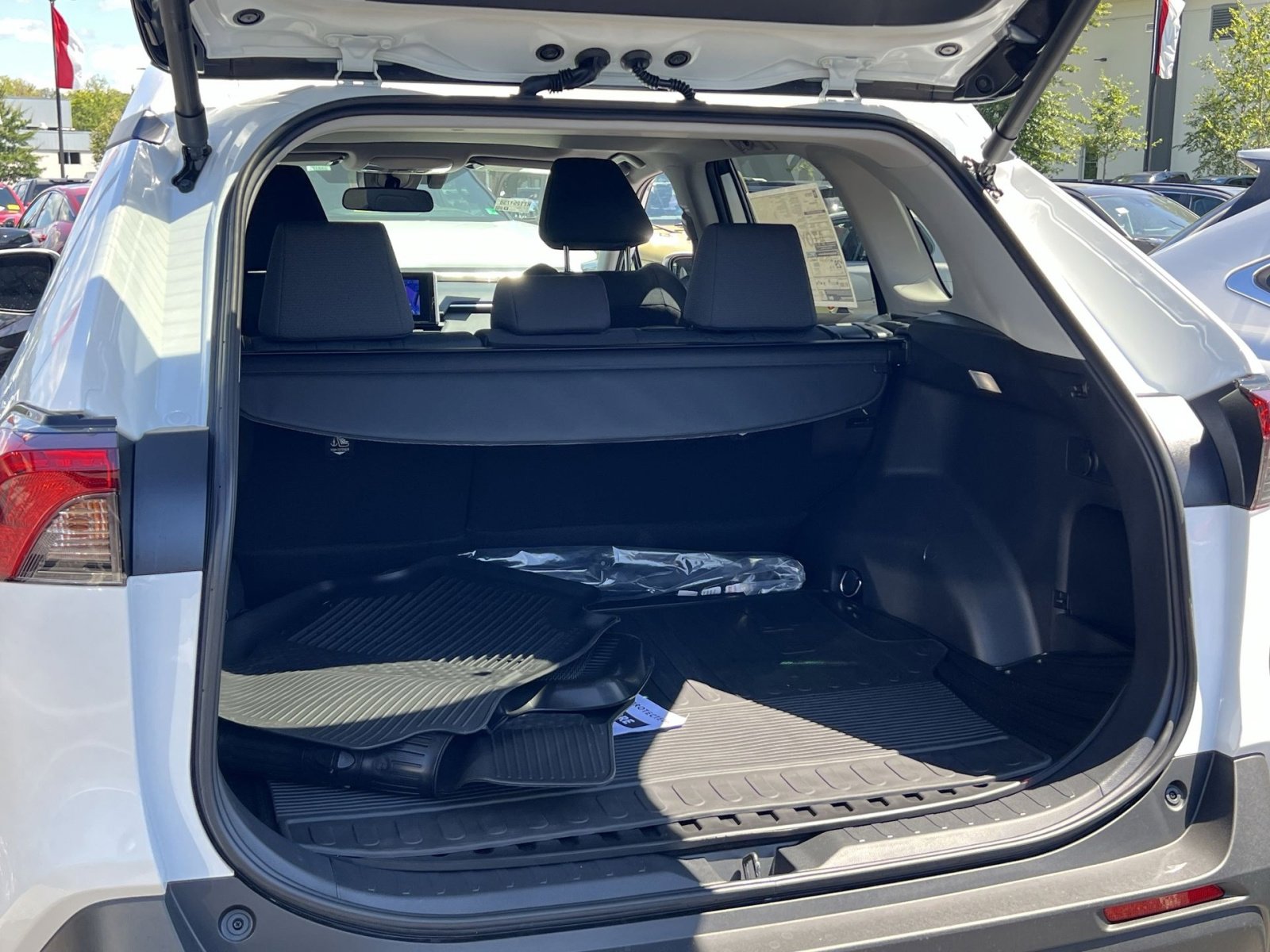 New 2025 Toyota RAV4 XLE image 20