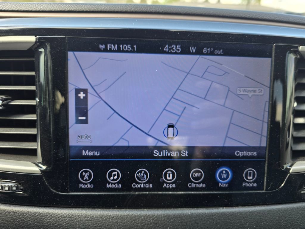 Used 2017 Chrysler Pacifica Touring-L FWD image 20