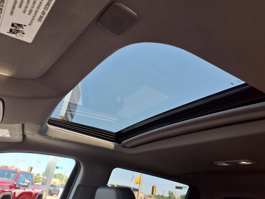 New 2025 GMC Sierra 1500 Denali w/ Denali Reserve Package image 9