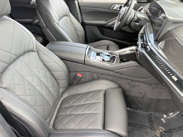 Used 2026 BMW X6 M60i AWD/4WD image 11