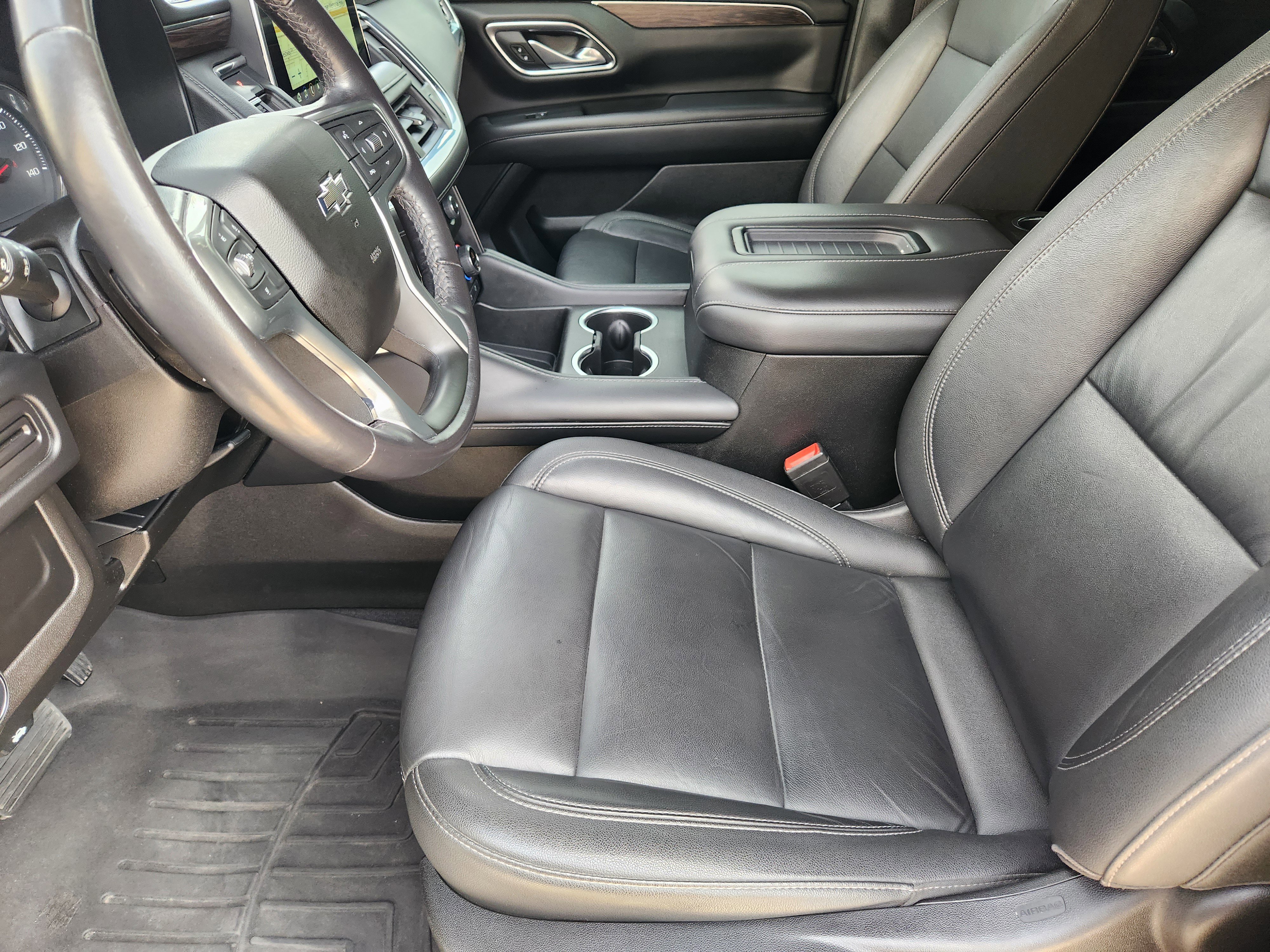 Used 2021 Chevrolet Suburban Z71 w/ Rear Media and Nav Package image 6