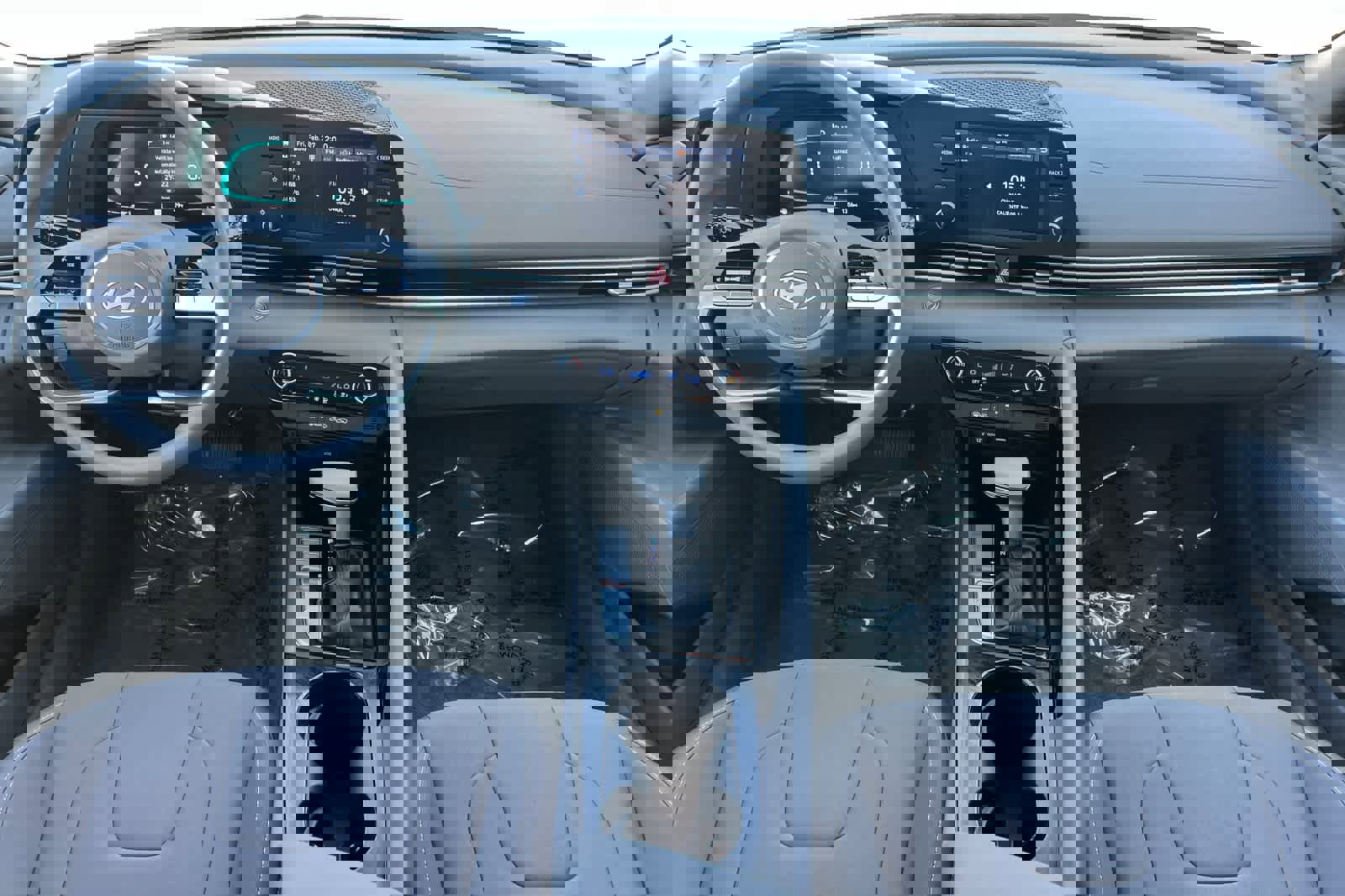 Used 2026 Hyundai Elantra Blue image 4