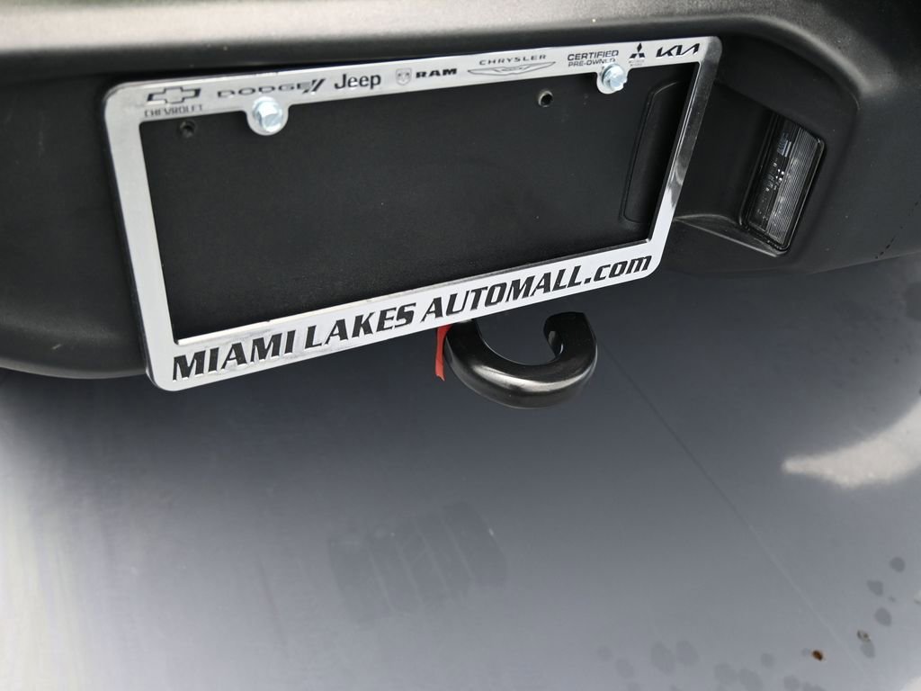 Used 2025 Jeep Wrangler Sport S image 36