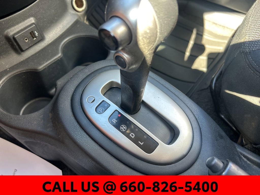 Used 2017 Nissan Versa SV image 16