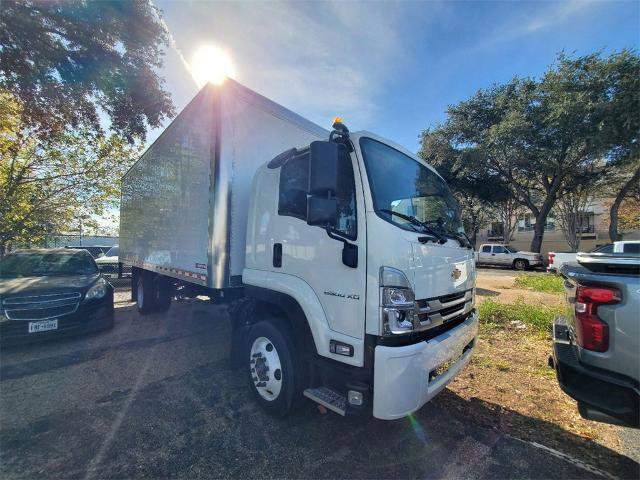 New 2024 Chevrolet Low Cab Forward 6500XD image 1