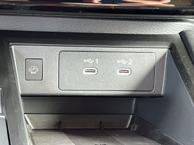 Used 2026 Nissan Kicks SR w/ Cold Weather Package AWD/4WD image 25