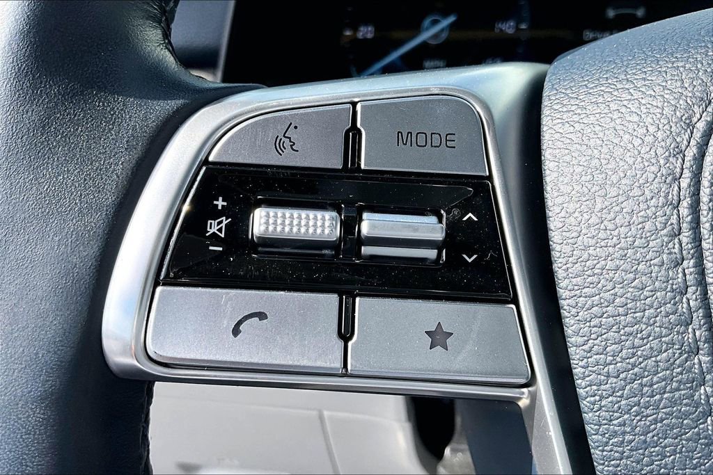 Used 2023 Kia Telluride SX AWD/4WD image 10