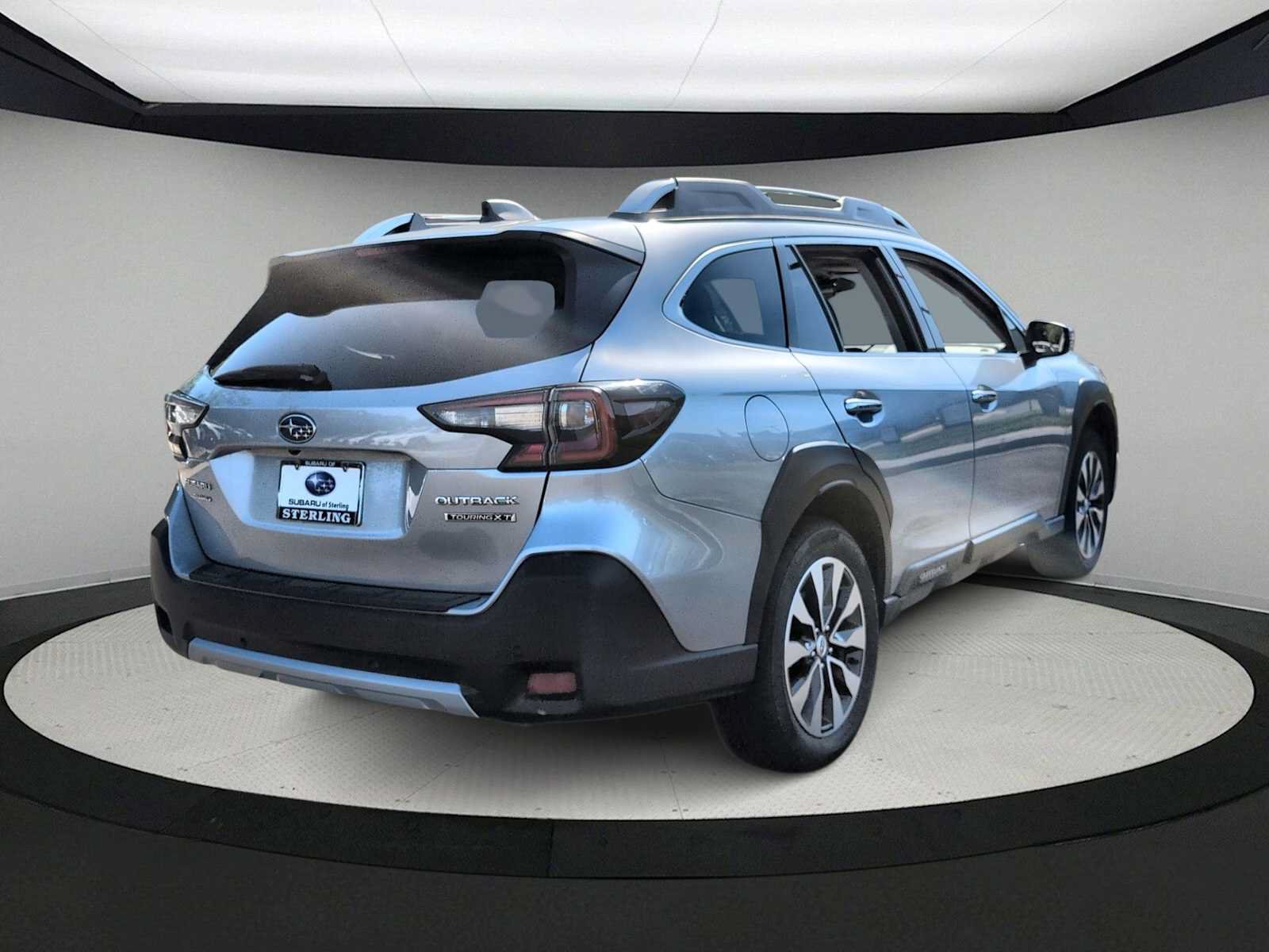Certified 2024 Subaru Outback Touring XT AWD/4WD image 8