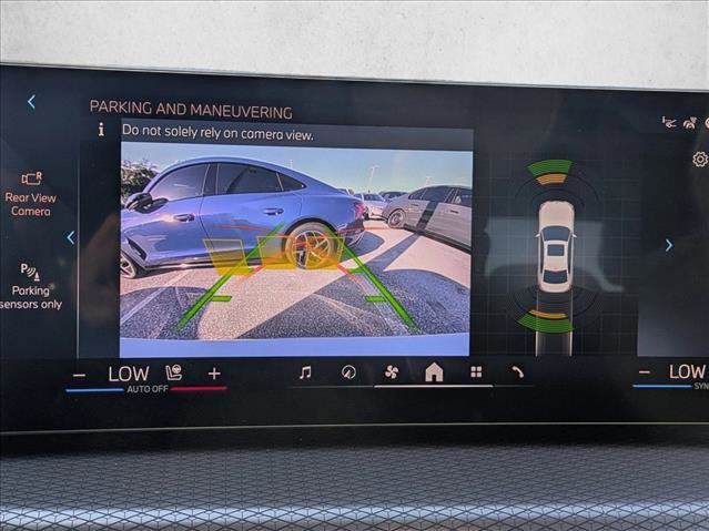 Used 2026 BMW 330i 330i NA w/ Premium Package image 11