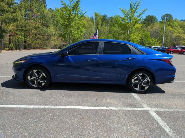 Used 2023 Hyundai Elantra SEL w/ Convenience Package image 7