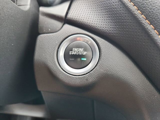 Used 2018 Chevrolet Equinox Premier FWD image 17