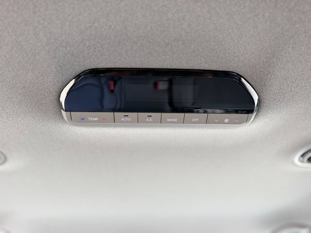 Certified 2026 Kia EV9 Light RWD image 33