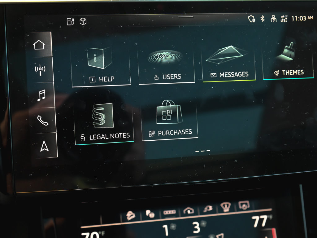 Used 2024 Audi Q8 e-tron Prestige w/ Prestige Package AWD/4WD image 22