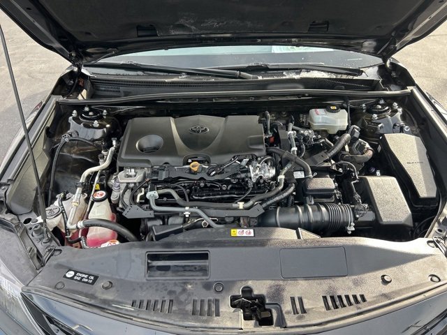 Used 2022 Toyota Camry SE image 11