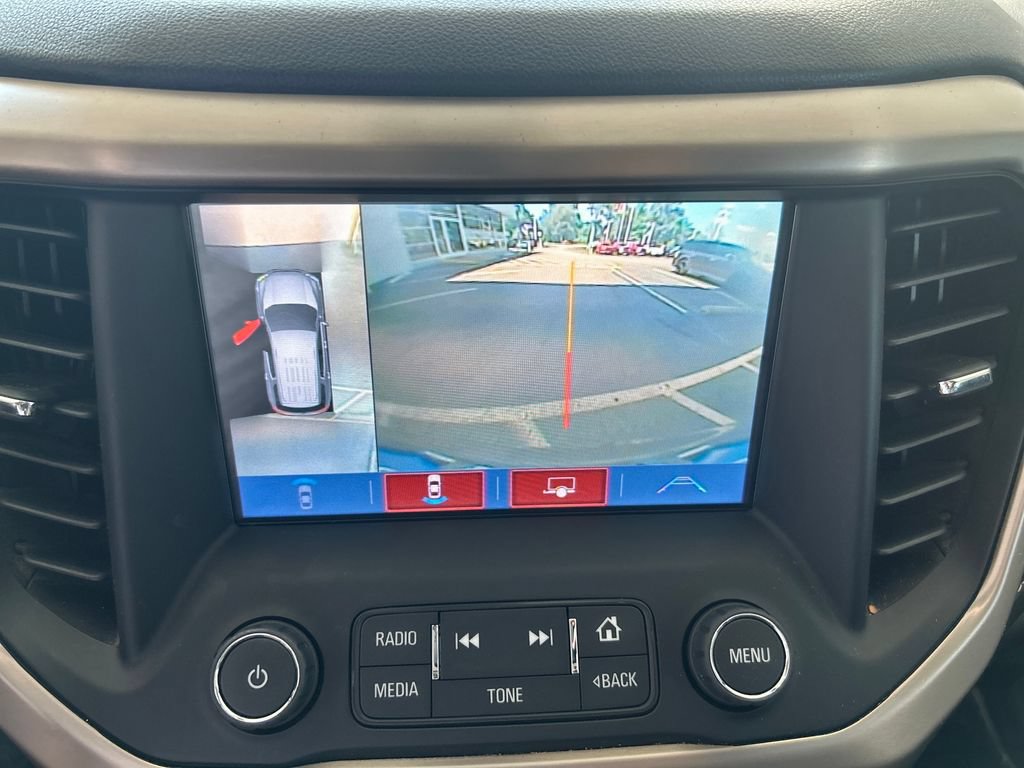 Used 2017 GMC Acadia Denali w/ Technology Package AWD/4WD image 25