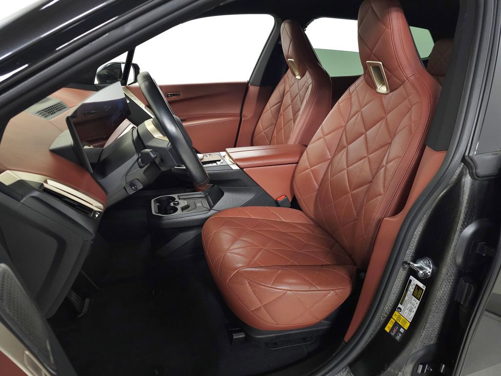 Used 2023 BMW iX M60 w/ Executive Package AWD/4WD image 19