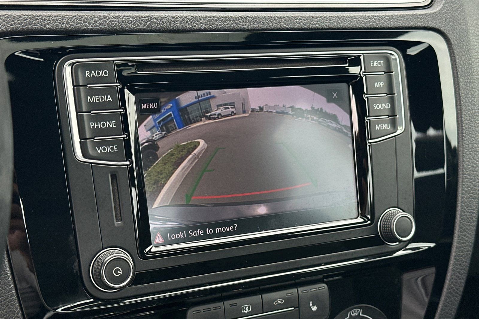 Used 2018 Volkswagen Jetta Sport image 24