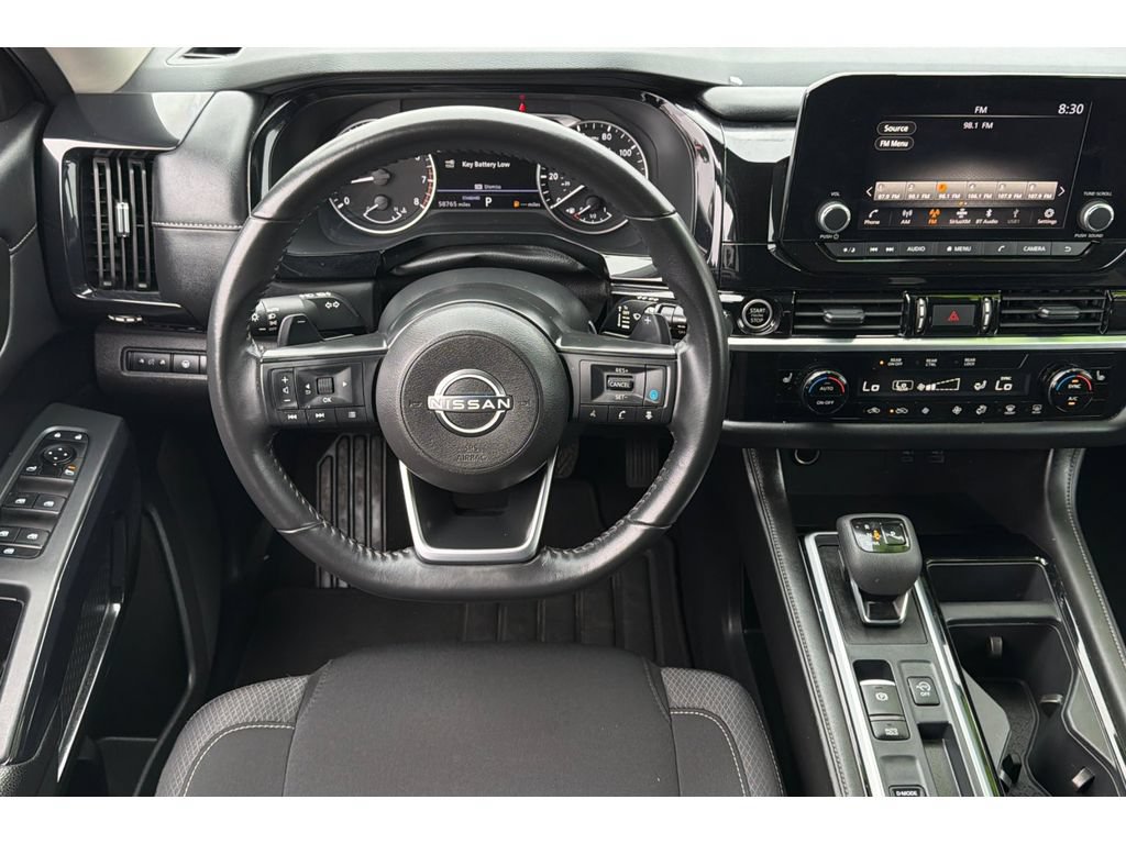Used 2024 Nissan Pathfinder SV FWD image 16