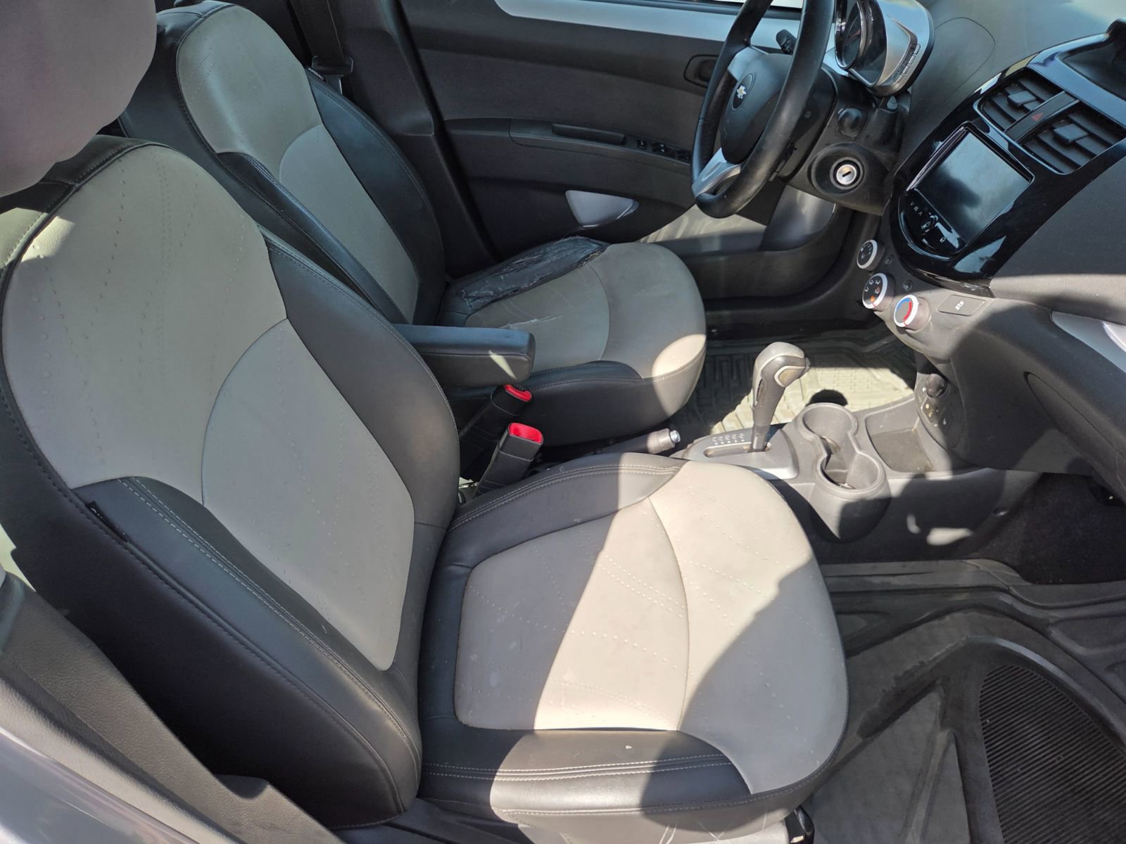 Used 2013 Chevrolet Spark LT image 16