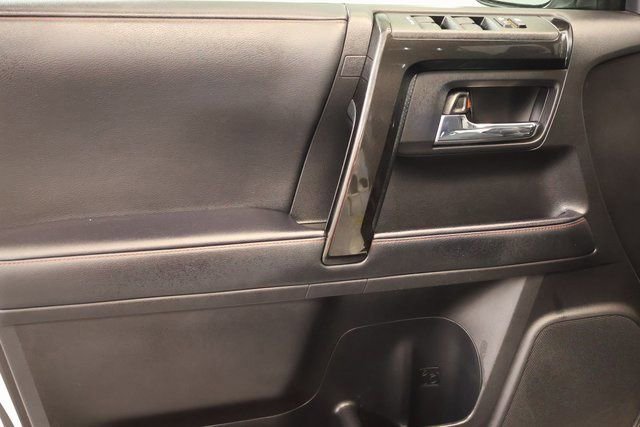 Used 2021 Toyota 4Runner TRD Off-Road Premium image 8