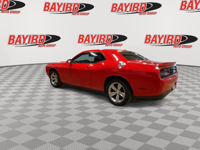 Used 2020 Dodge Challenger SXT RWD image 6