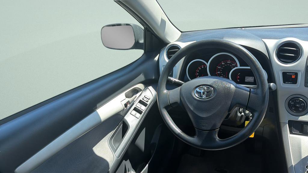 Used 2009 Toyota Matrix FWD image 35