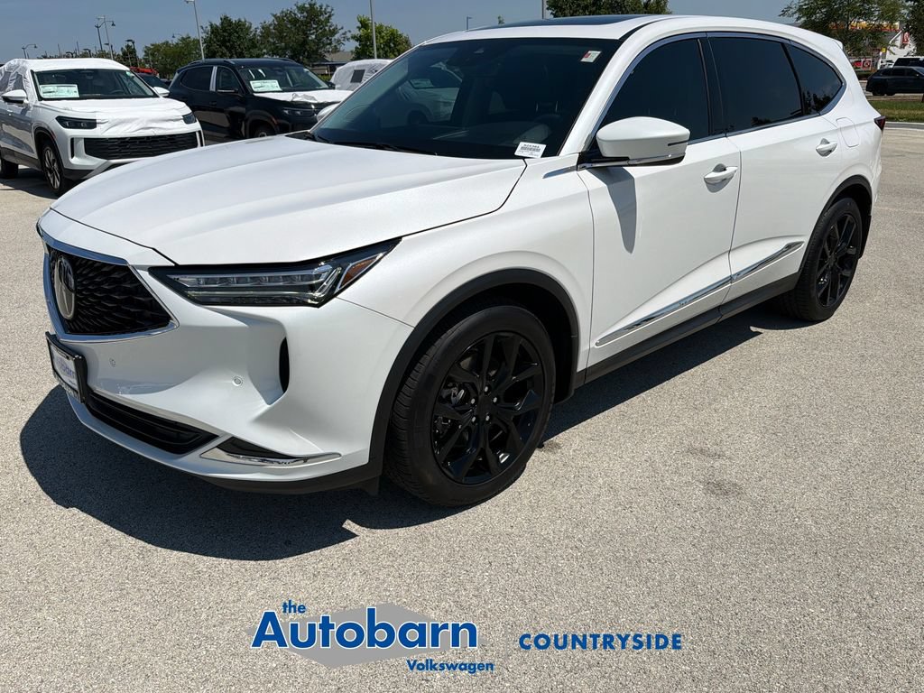 Used 2024 Acura MDX SH-AWD w/ Technology Package image 3