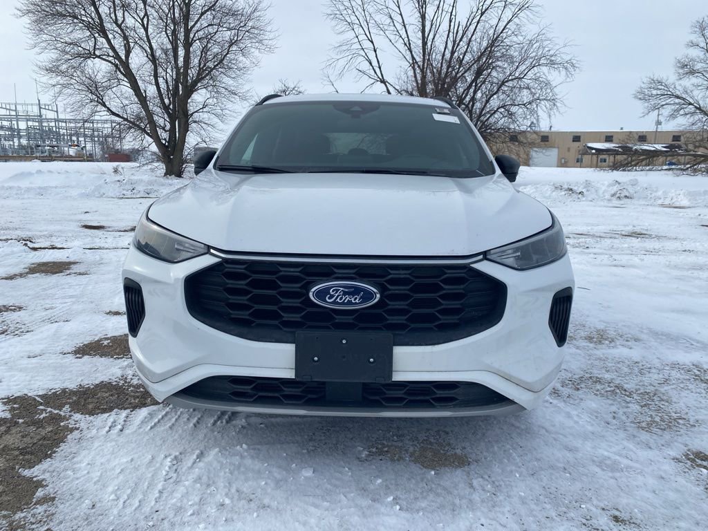 Used 2023 Ford Escape ST-Line image 19