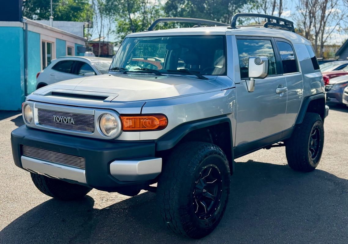 Used 2007 Toyota FJ Cruiser 4WD image 7