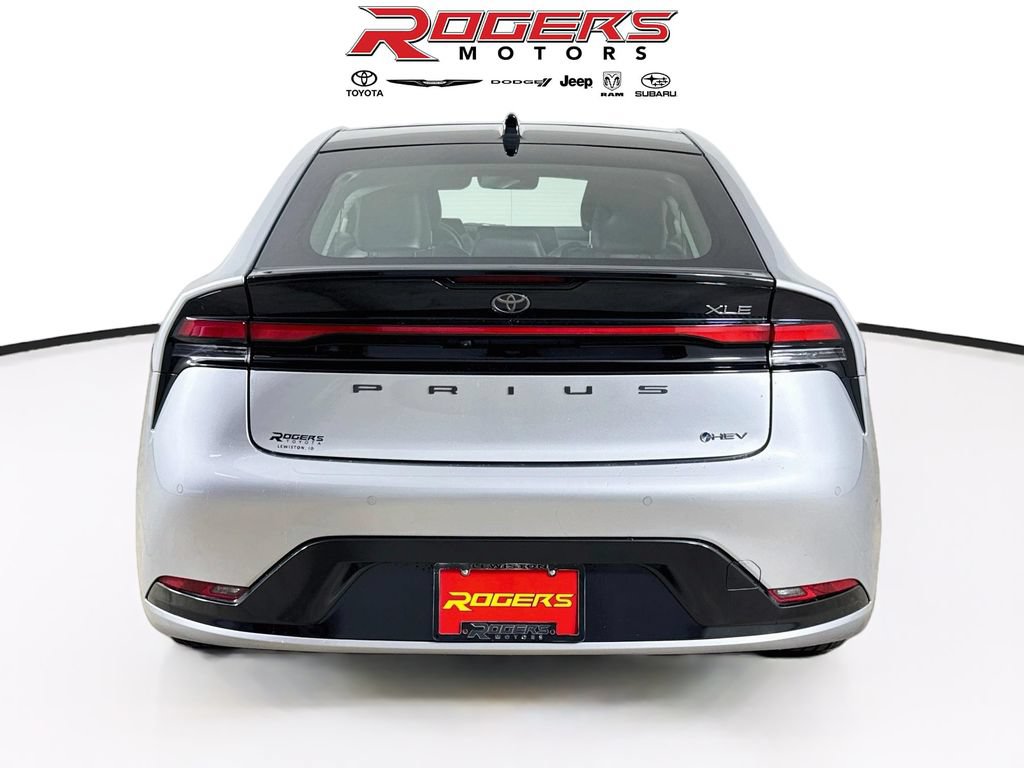 Certified 2024 Toyota Prius XLE AWD/4WD image 12