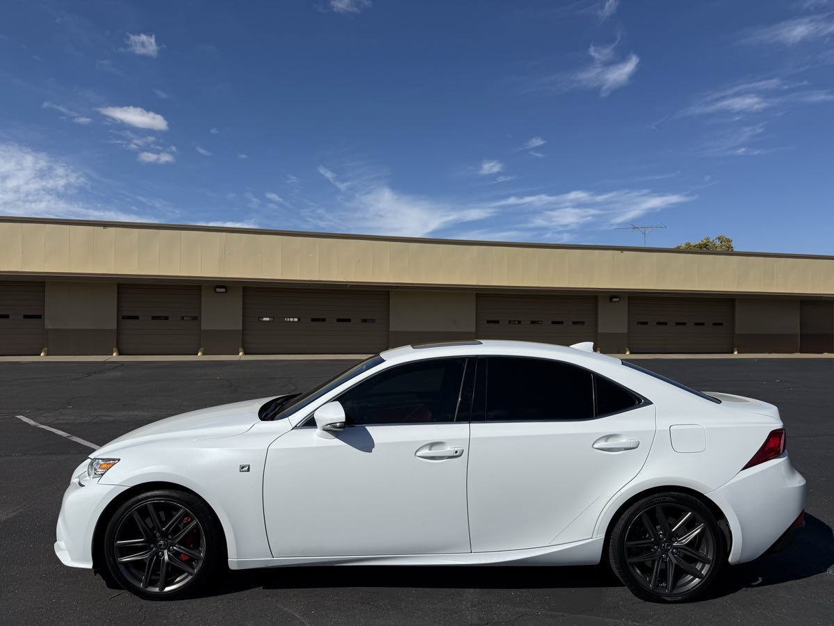 Used 2014 Lexus IS 350 w/ F Sport Package RWD image 4