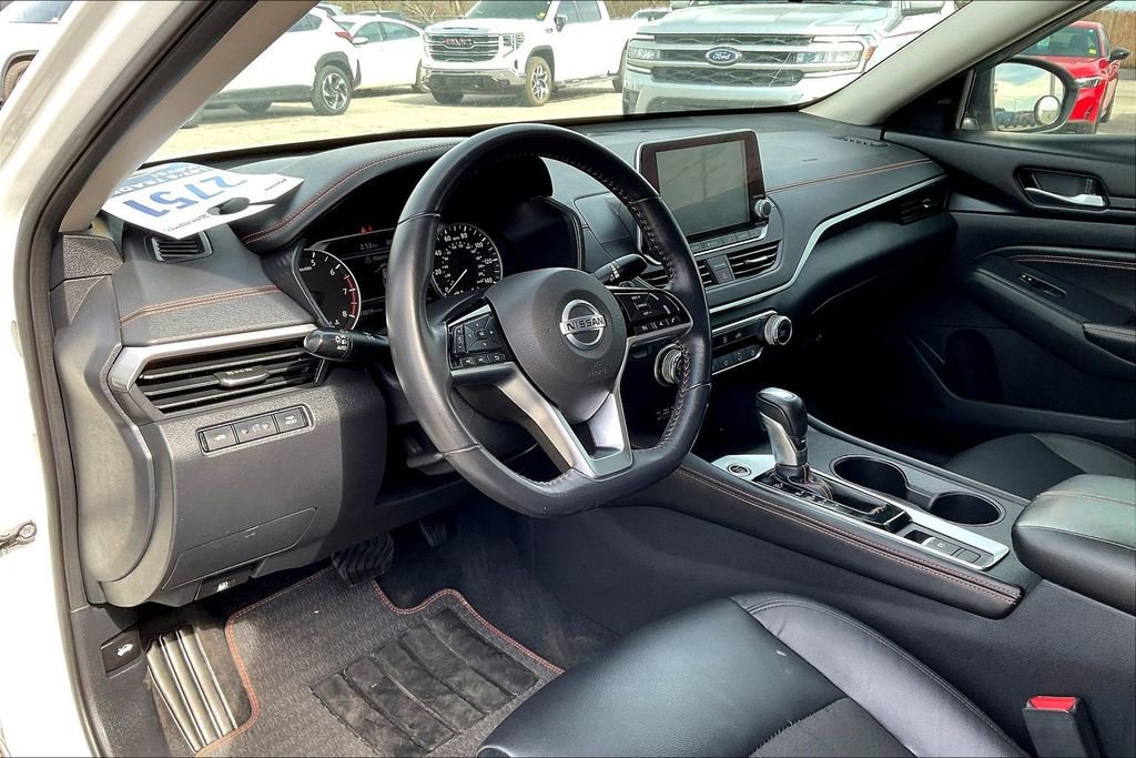 Used 2020 Nissan Altima 2.5 SR image 13