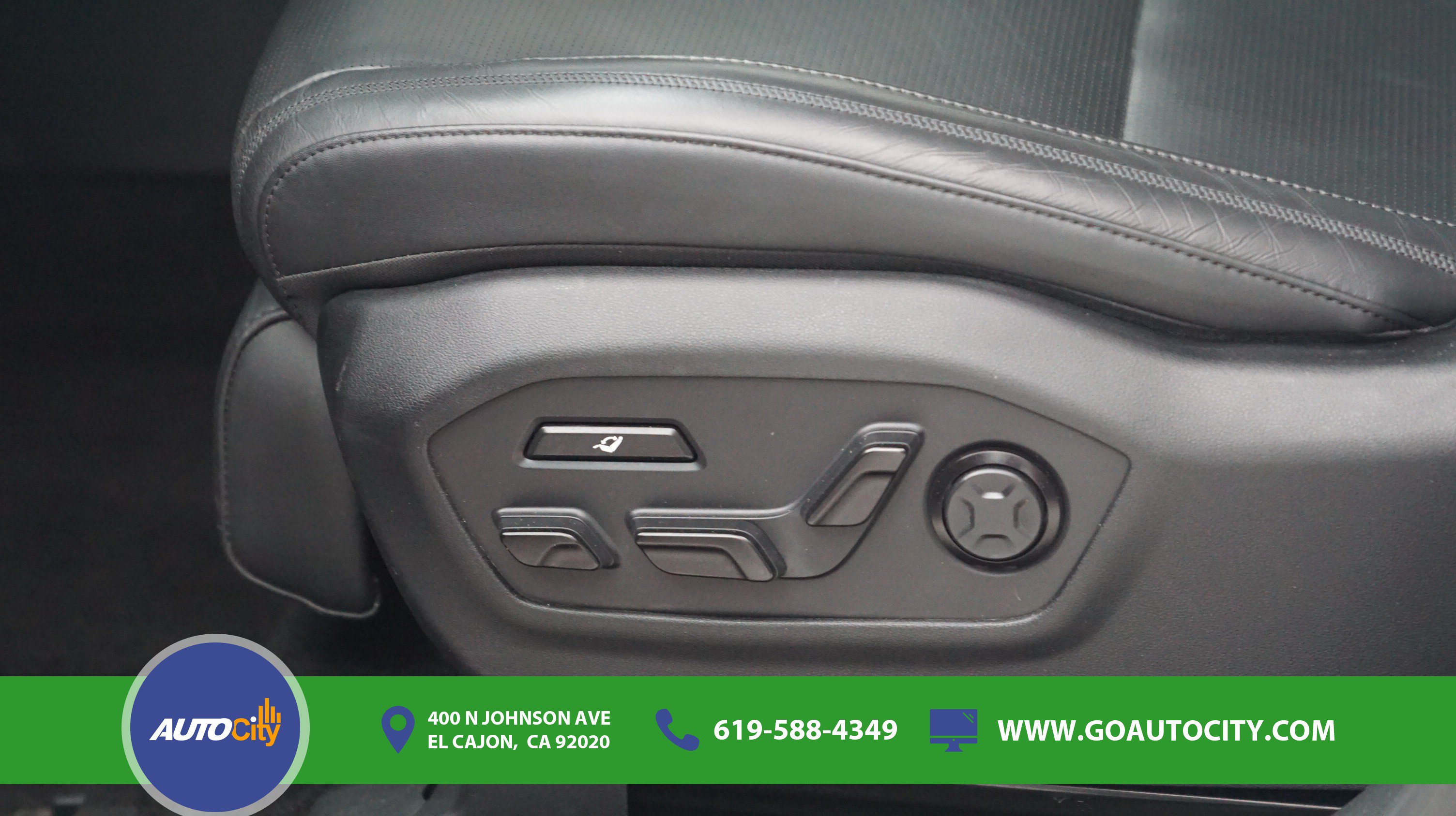 Used 2024 Hyundai Santa Fe Calligraphy AWD/4WD image 20