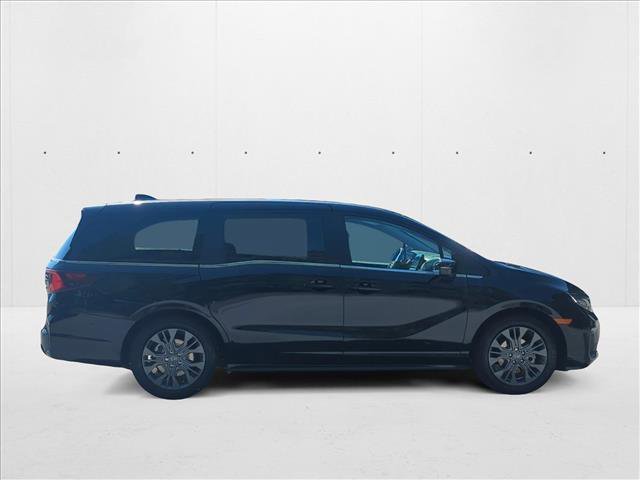 New 2026 Honda Odyssey Touring image 4