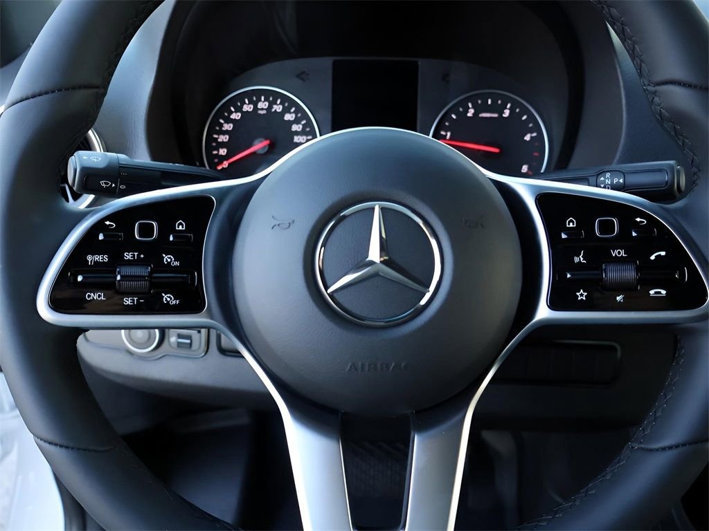 Used 2024 Mercedes-Benz Sprinter 3500 image 31