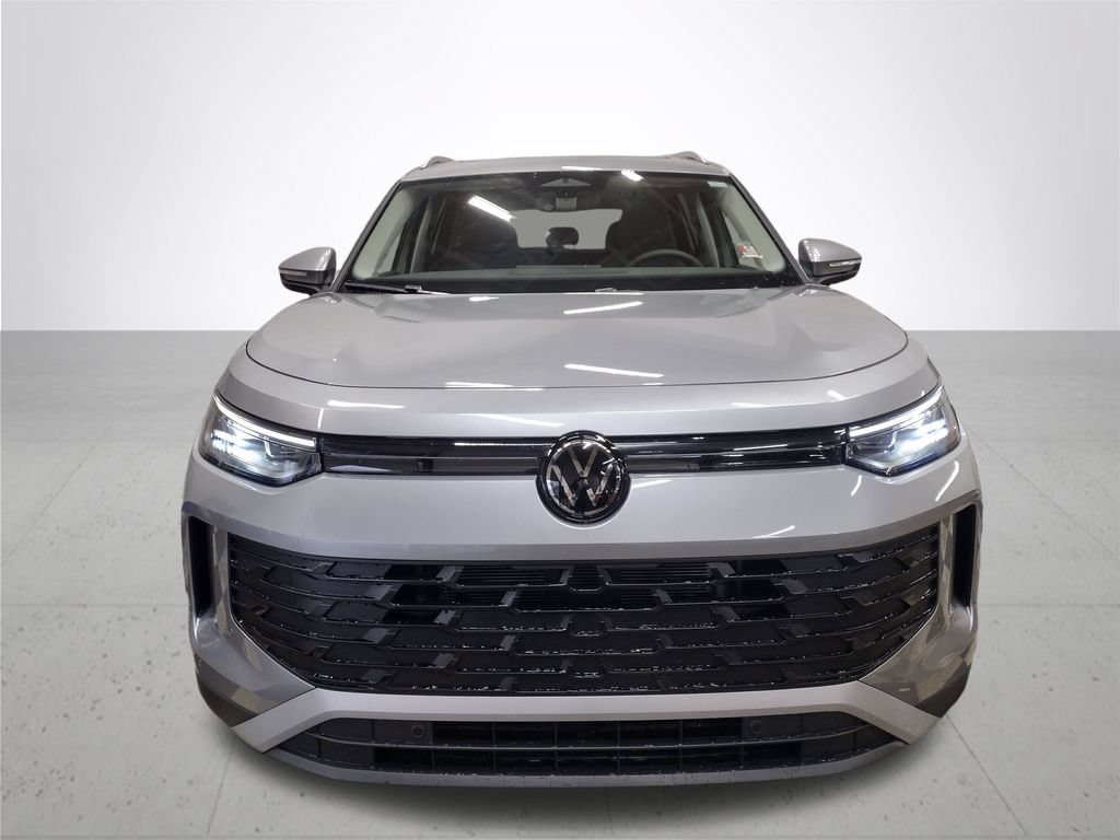 New 2026 Volkswagen Tiguan SE AWD/4WD image 3