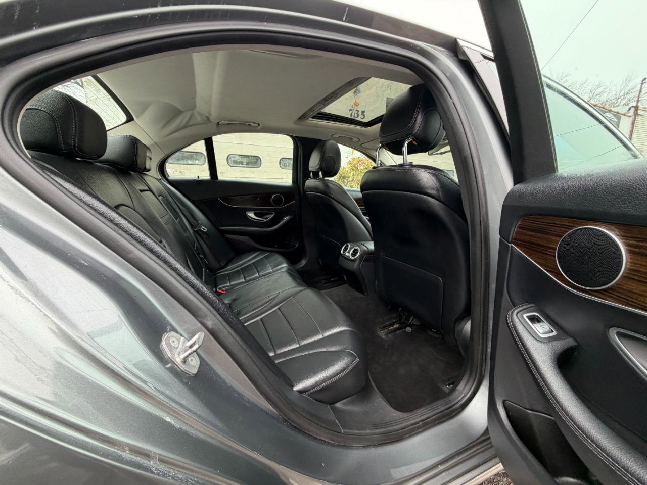 Used 2018 Mercedes-Benz C 300 4MATIC Sedan image 27