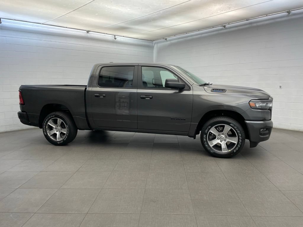New 2026 RAM 1500 Express RWD image 2