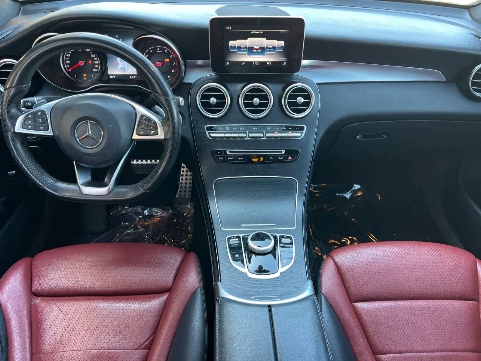 Used 2018 Mercedes-Benz GLC 300 4MATIC Coupe image 4