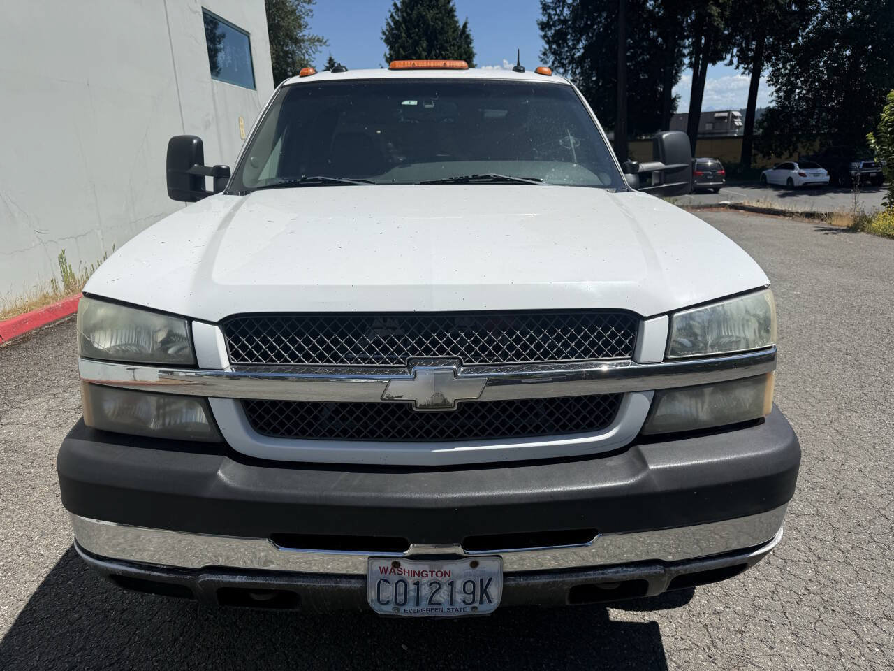 Used 2003 Chevrolet Silverado 2500 LT w/ Skid Plate Package AWD/4WD image 3
