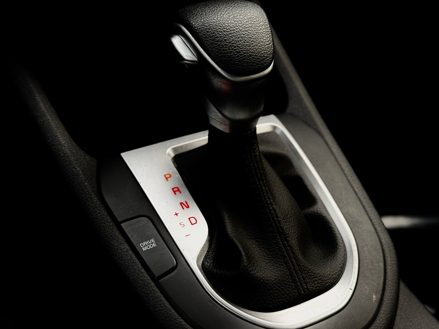 Used 2024 Kia Forte LX image 32