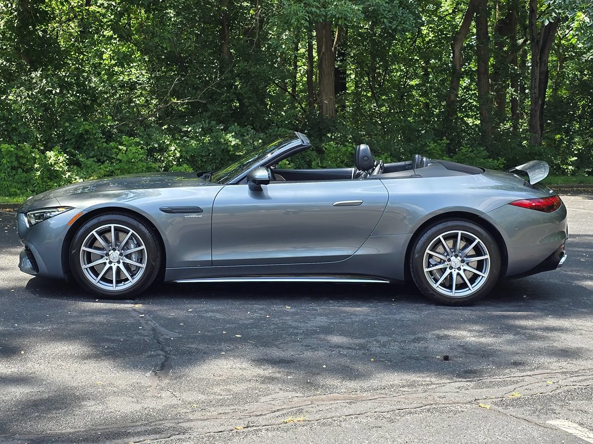 Used 2023 Mercedes-Benz SL 43 AMG w/ Driver Assistance Package image 3