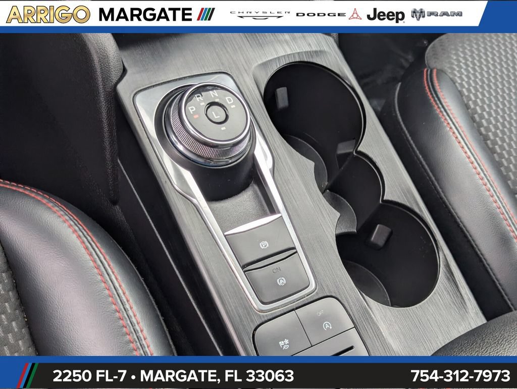 Used 2023 Ford Escape ST-Line FWD image 25
