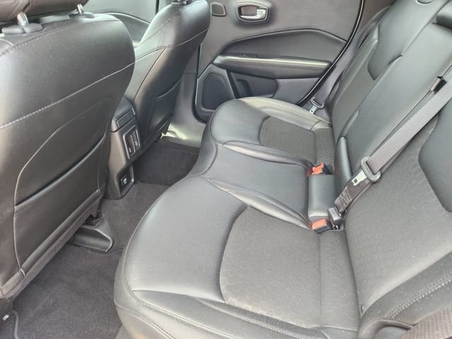 Used 2021 Jeep Compass Latitude w/ Sun and Sound Group FWD image 30