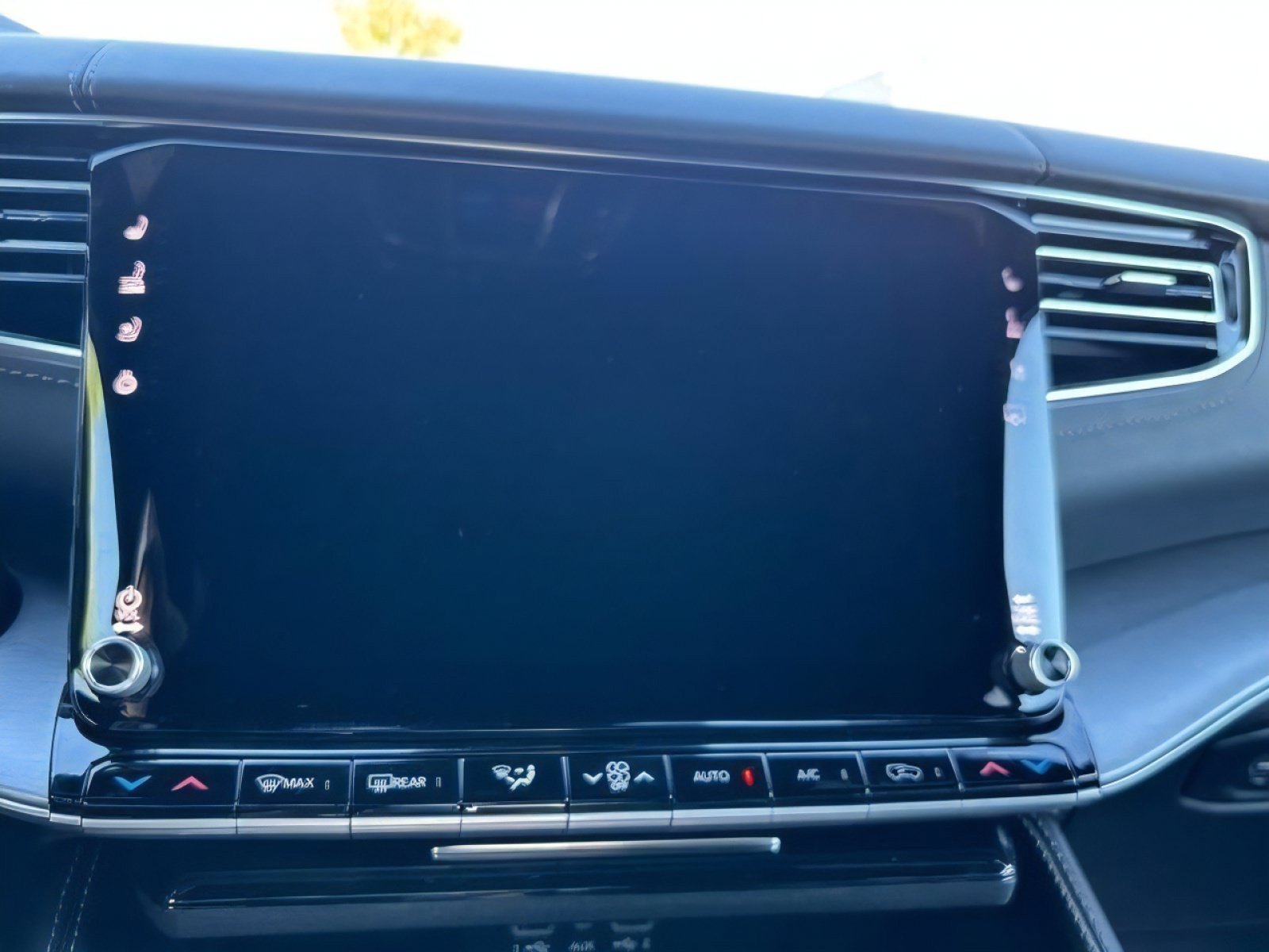 New 2026 Jeep Grand Wagoneer Limited AWD/4WD image 14