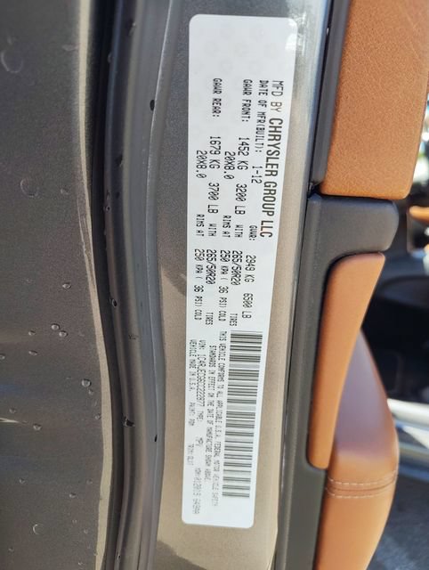 Used 2012 Jeep Grand Cherokee Overland Summit RWD image 15