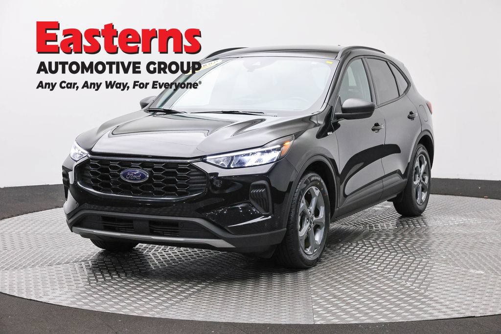 Used 2025 Ford Escape ST-Line
