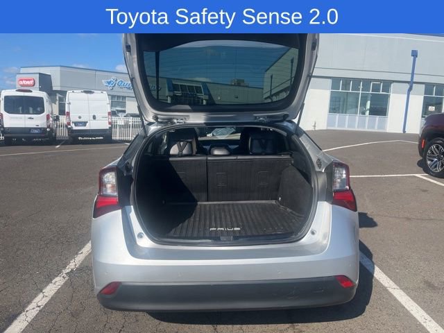 Used 2021 Toyota Prius XLE w/ Advanced Technology Package AWD/4WD image 5