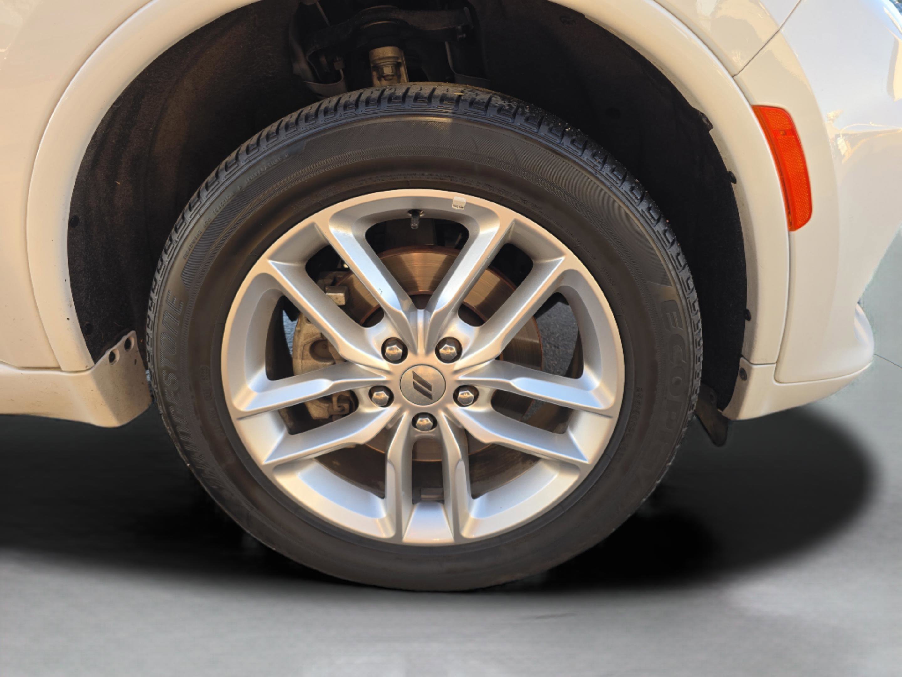 Used 2024 Dodge Durango GT image 16