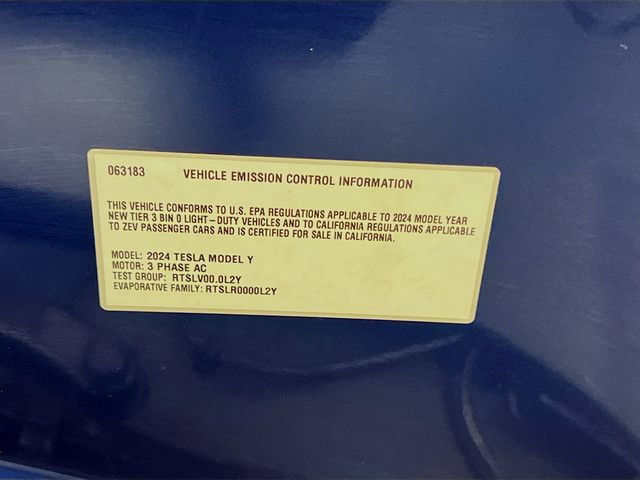Used 2024 Tesla Model Y Long Range AWD/4WD image 34